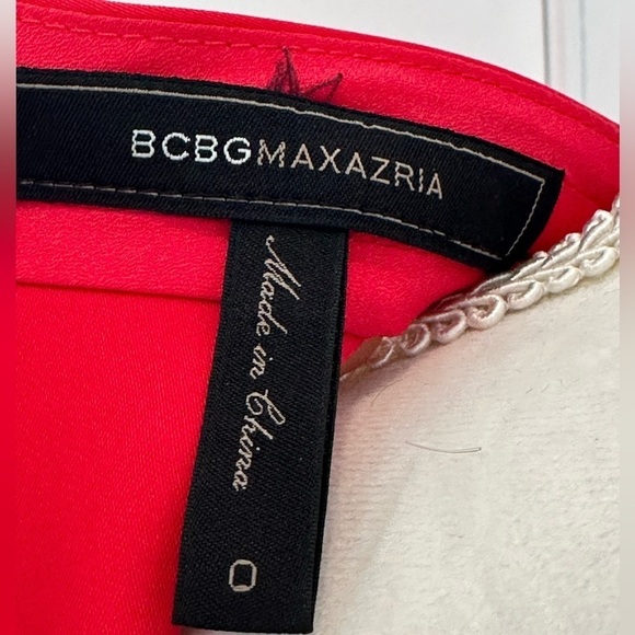 BCBG MaxAzria Annmarie crossover
Halter Asymmetrical Dress size 0 lipstick red - Picture 7 of 8